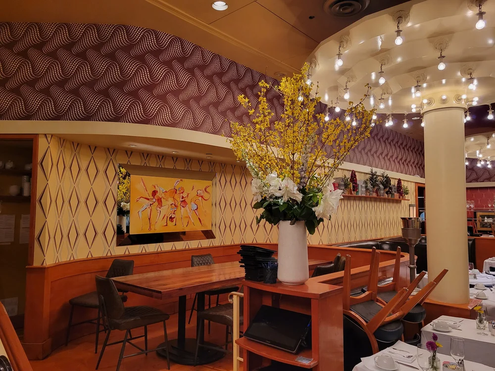 WALLPAPER & INTERIOR work